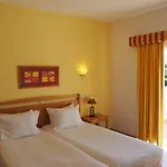 Club House Cvl Hotel 4*
