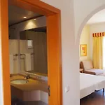 Club House Cvl Hotel