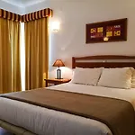 Club House Cvl 4*
