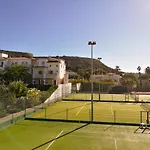 Club House Cvl Hotel 4*