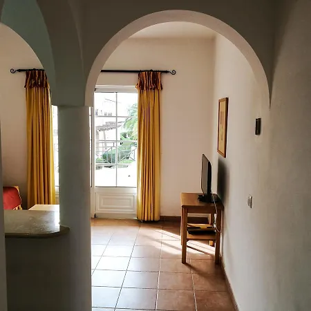 Hotel Club House Cvl 4*