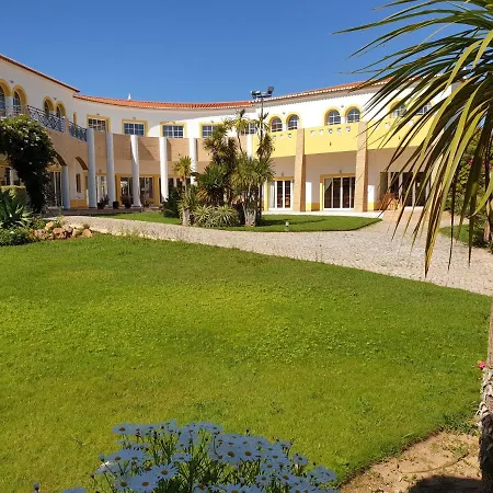 Club House Cvl 4* Luz