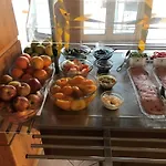 Club House Cvl מלון