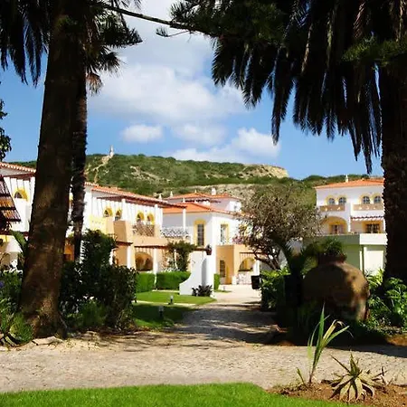 Club House Cvl Hotel