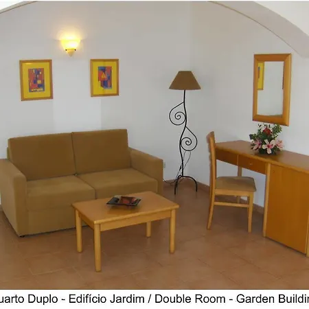 Club House Cvl Hotel