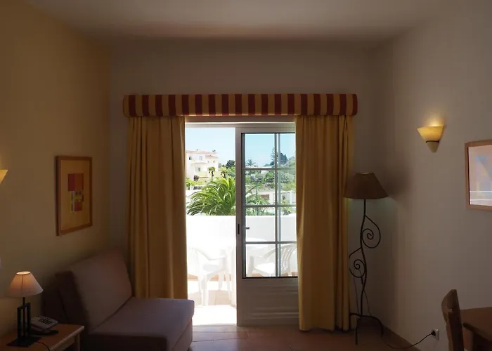 Club House Cvl 4* Luz