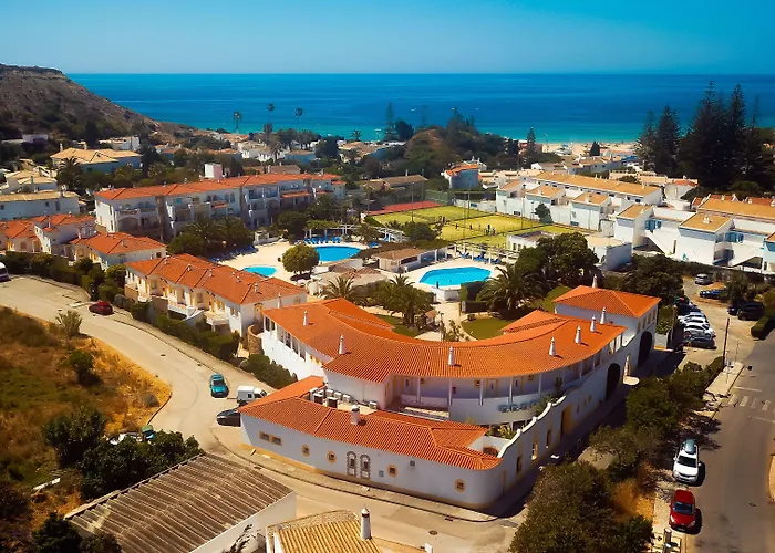 Hotel Club House Cvl 4*