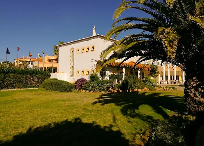 Hotel Club House Cvl Luz