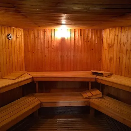 Club House Cvl 호텔 Senhora da Luz