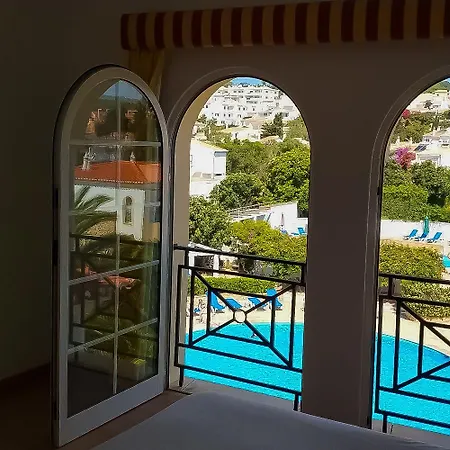 Club House Cvl Hotel