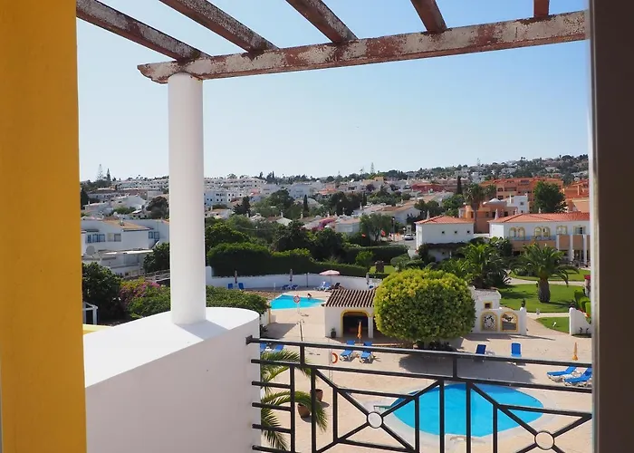 Club House Cvl Hotel