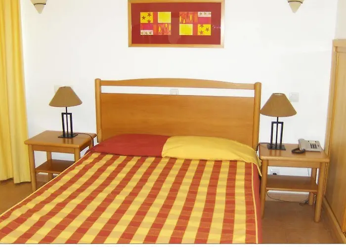 Club House Cvl 4* Luz
